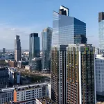 Lägenhet Towarowa Towers I