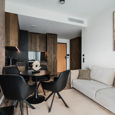 Towarowa Towers I * Warsaw