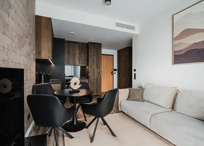 Towarowa Towers I * Warsaw