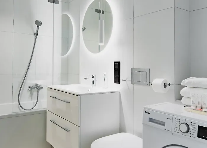 Towarowa Towers I Apartment *