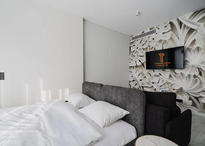 Towarowa Towers I Apartment Warsaw